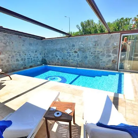 Villa Jade Villa
